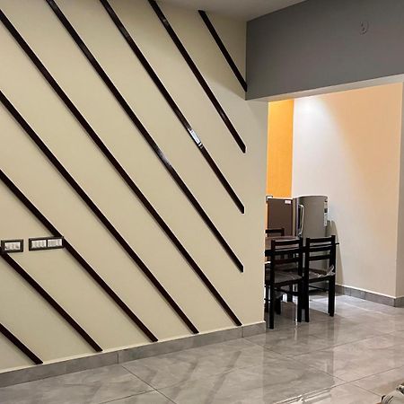 Guru Home Stay Near Sri Ramanasramam Tiruvannamalai Bagian luar foto