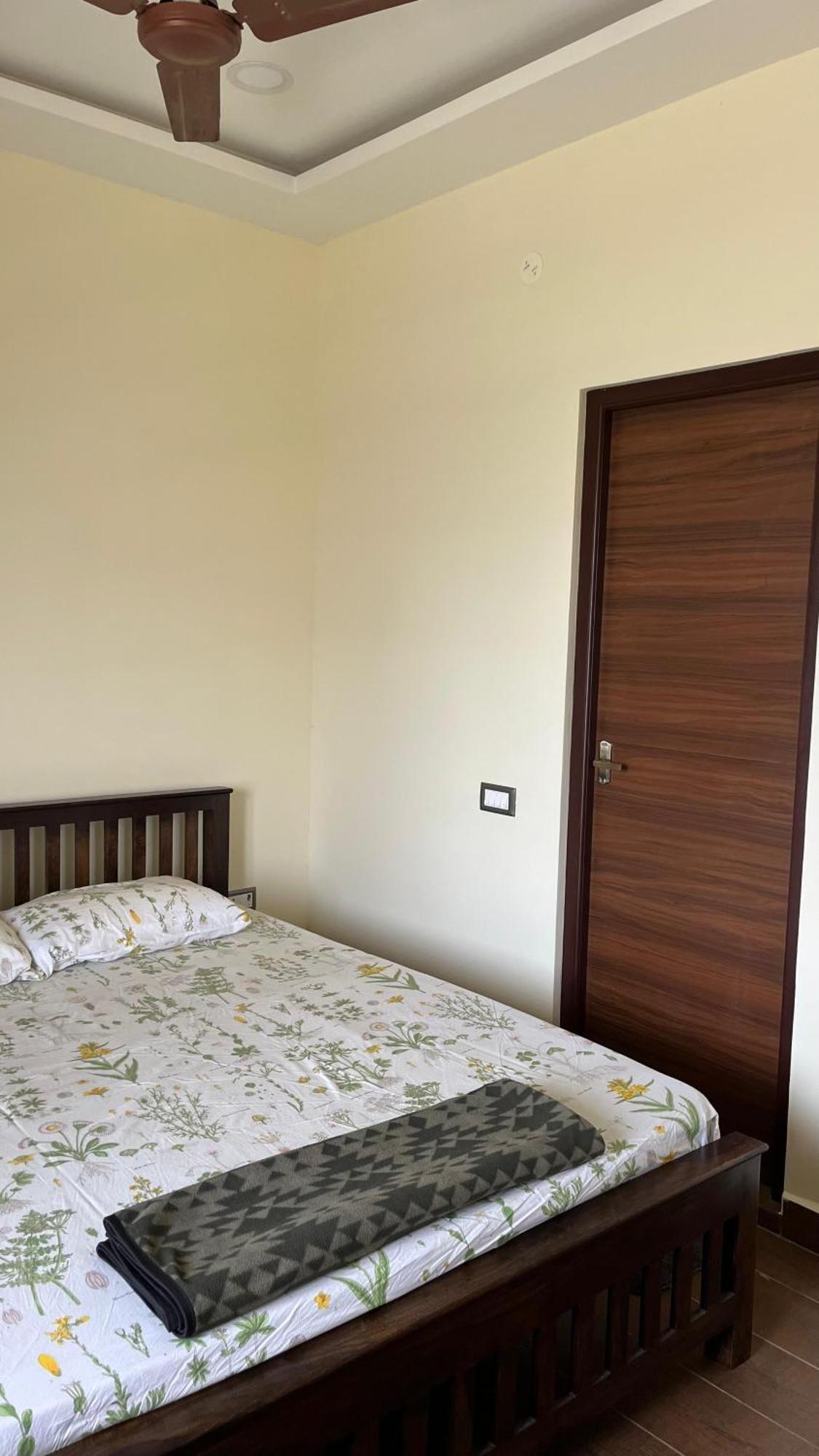 Guru Home Stay Near Sri Ramanasramam Tiruvannamalai Bagian luar foto