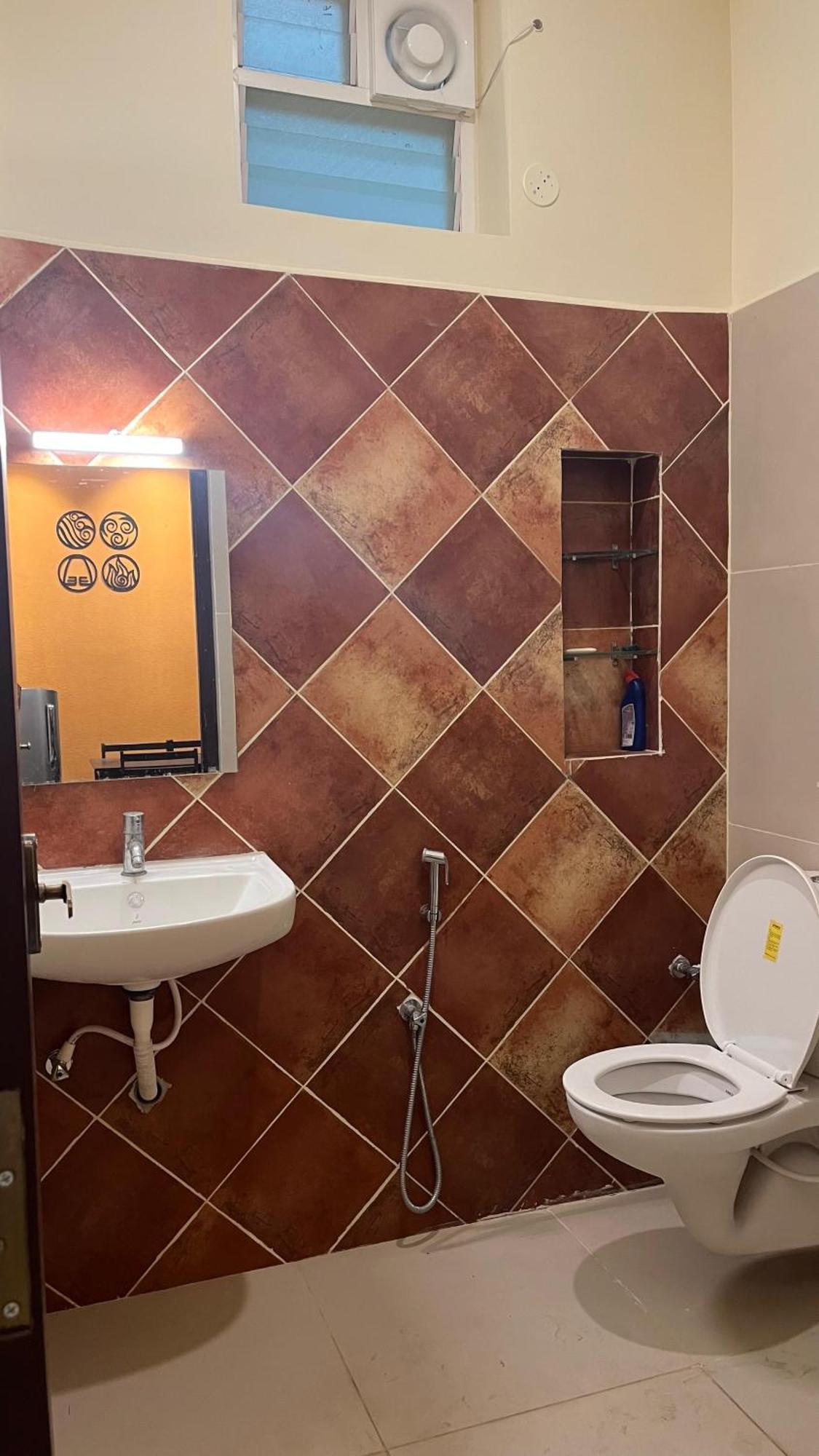 Guru Home Stay Near Sri Ramanasramam Tiruvannamalai Bagian luar foto